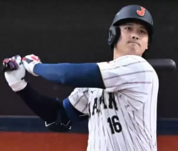 大谷翔平が3年ぶりの国内侍ユニホーム姿で第1打席は左飛　　「2番DH」で代表合流後初実戦に出場【侍ジャパン強化試合】