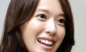 「体うっっすい」透けてる戸田恵梨香に反響「かなりドキドキ」「細いと服が更に映えるよね」