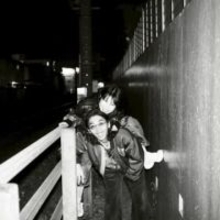 「まさかの…」朝ドラ出演女優と〝電撃再婚〟名優夫妻の次男・36歳柄本時生〝俳優兄と部屋で戯れ〟姿に「一緒にいるとこ初めて見た」「柄本兄弟素敵」の声