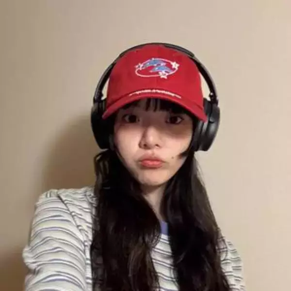 「まだこの騒動…」Tシャツからタトゥーチラリ…あいみょん最新ショットに騒然「私の感覚では…」「一般人とは違う」