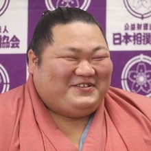 タトゥーびっしり姿に騒然...引退から4年、50キロ減の千代大龍〝激変姿〟に驚愕の声「今あんなにイカつくなってんの」「こんなことに...」
