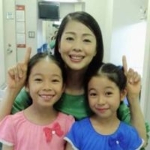 〝渡鬼の双子〟母役61歳女優と7年ぶり再会3ショットに衝撃「3姉妹?」「へぇ～!成長した」「すっかり綺麗なお姉さん」