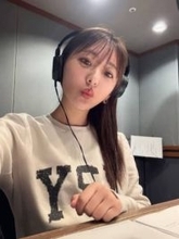 「この写真ヤバいぞ」元慶大チア、30歳フリーアナ〝圧巻の白ビキニ〟に「わぁお」「吸い込まれそうです」