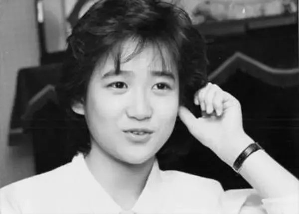 「当時の衝撃たるや…」40年目命日の岡田有希子さん、永遠のアイドルを偲ぶ様子に反響「今でもずっと記憶に」「今でもずっと記憶に残っています」