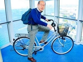 「腕が細く…」大腸がんステージ3公表…桐谷広人さん〝抗がん剤治療〟を受ける姿「自転車で走り回っていたから健康体だと…」「なかなか辛そう」