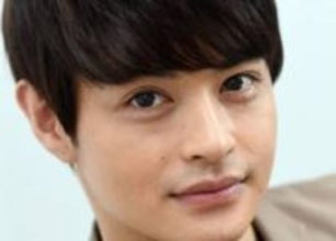 「まさかの妹さん!?」兄は人気女優と結婚した大河俳優…36歳女優〝激変〟ショットに「爽やかでお似合い」「透明感が素敵」「今後の活躍も楽しみ」の声