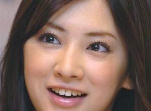 「オーラ出過ぎてて…」〝ノー変装〟DAIGO＆北川景子夫妻とディズニーを楽しむスイーツ俳優に「絶対身バレしてそう」「めっちゃ楽しそう〜」