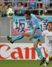 J2サガン鳥栖、菊地直哉U－18コーチと契約満了　FW樺山諒乃介はJ3愛媛に完全移籍