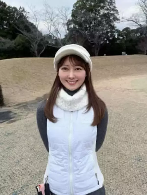 「シルエットがグー！」テレ朝〝夕方の顔〟森山みなみアナ〝透け感＆ぴたぴた〟春の装いに反響続々「金メダル級」