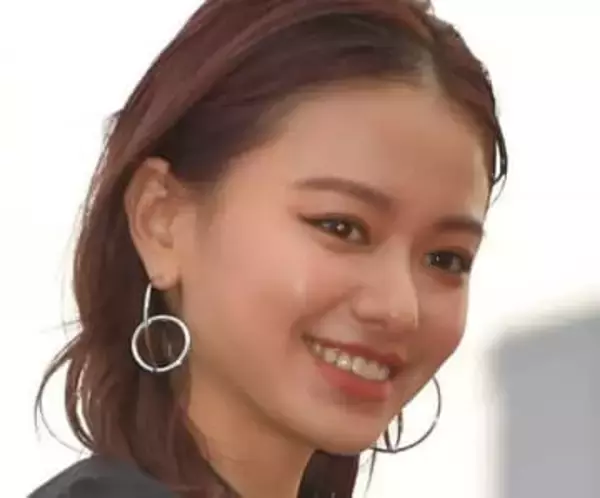 「ここ舞香んちやん！」森進一の三男と結婚1年・山本舞香、〝義実家での撮影位置〟が話題「そこの席陣取るのさすが」「馴染みまくってる♡」