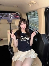 「やばいですね」ミニスカ〝拡大〟ショットの阿部桜々に「ギリギリまでゆっくりできますね」「脚組むの好きなん？」の声