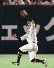 親友〝のり君〟との約束果たす「ずっと欲しかった賞なので」ソフトバンク牧原大成がプロ15年目で念願の初受賞【三井ゴールデングラブ賞】