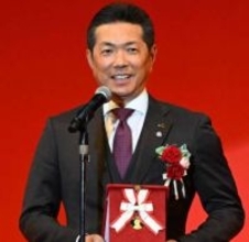 「強いチームをつくってまいります」　ソフトバンク小久保裕紀監督、来季からの3年契約を締結　「引き続き、王イズムの継承、最先端技術を取り入れた指導」