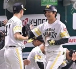 「毎年のように通達されている」〝悲劇〟と決別へ　ソフトバンク柳町達が対外試合7戦連続安打「市場価値的にも大事」と自賛した2死からの一発