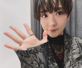 雰囲気ガラリ〝変身ヒロイン〟元乃木坂46生駒里奈に「写真が尊すぎる」「ぎゃんわあいかいおおいいいいい」の声