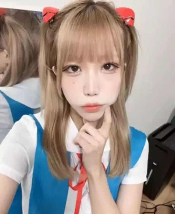 「事務所に届いてたんだけど…」ファンから大金が…女性アイドルの驚き投稿に様々意見「手紙晒す必要ある？」「ちゃんと書留だった？」