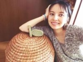 「ベッキー大復活！」「気づいたらむしろ好きなタレントに」〝ベッキー＆松本人志〟大笑い共演ショットに「欠かせない」「その服どこに売ってんの?」反響続々