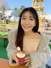 「寒そうな服でごめんね」〝美しすぎる気象予報士〟穂川果音、肩出しドレスショットに反響「グラマラスが溢れ出そう」「悩ましいね」