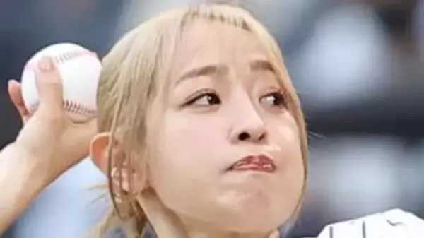 36歳から美容に全ぶり…激変の大沢あかね〝40歳、物置き部屋で肩出し〟姿に反響「女神」「さすがカリスマ」「見えないところが凄い」