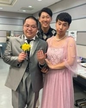 「感動」と大反響！水ダウ・ネルソンズ青山のプロポーズ…放送後に公開〝妻との2ショット〟に祝福の嵐「お父さんは芸人を表す最高のプロポーズ」「水ダウでまさか感動するとは...」