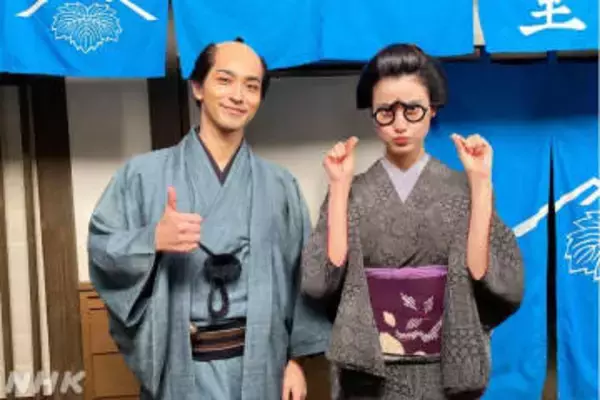 「もの凄く細くて顔は小さく12等身くらい…」〝激やせ〟横浜流星に衝撃！べらぼう夫婦クランクアップ写真に「ていうか何キロ痩せたの…」「なんという役者魂！」称賛の声