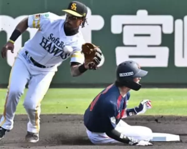 「本戦に入るまでに1回切りたかった」　侍ジャパン周東佑京がチーム初盗塁　3年ぶりの右翼は「緊張しました」