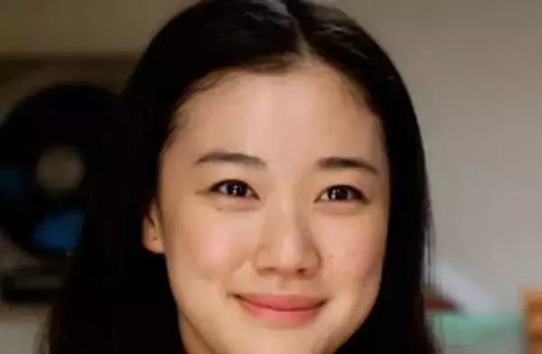 「デレデレで微笑ましい」蒼井優〝夫婦共演〟姿に「旦那さんといる時こんな笑うんだ」「夫婦の絡み最高」「大切にされてそう」の声