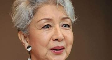「お二人とも私の憧れ」まもなく93歳！草笛光子、亡き大親友女優との超貴重〝昭和27年〟豪華ドレス2ショットが話題