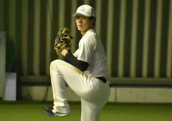 「自覚症状ゼロで手術したので怖さなかった」トミー・ジョン手術して入団したソフトバンクのドラ4ルーキーがキャッチボール再開