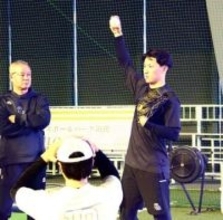 「アームアングル的に…」ソフトバンク上沢直之が高卒育成3年目右腕に新兵器を伝授したわけ　一通のメールがつないだ縁