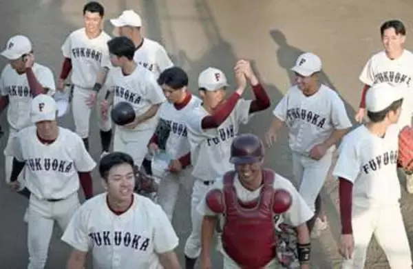 北九大と福岡大が優勝決定戦へ　17日正午プレーボール【九州六大学野球】