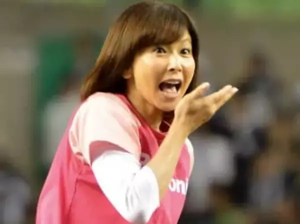 江口洋介＆森高千里が忘年会〝激レア夫婦ショット〟「ご夫婦で若い」「キャ♡」「ナチュラルでカジュアルで抜け感あるのが…」