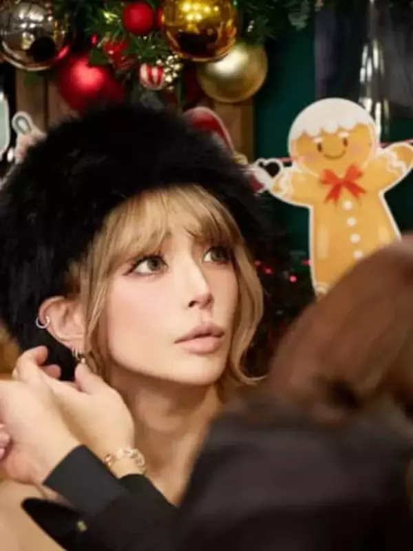 ウマ年の年女！浜崎あゆみ〝どアップショット〟ファンからの反応殺到「2度見した」「似合ってる」