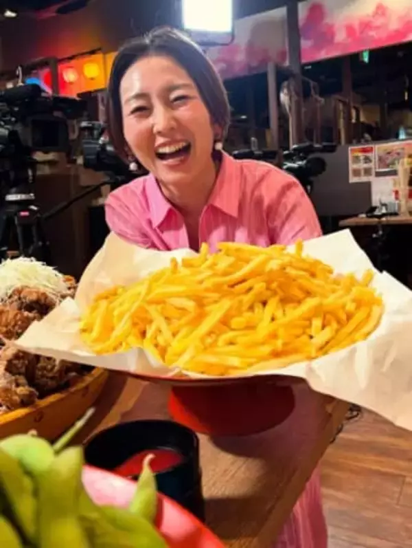 「負けん気が溢れてます」モヤさまアナ〝24年前の私〟写真公開に反響「若い時は尖りたくなりますよね〜」「真顔は今も昔も変わらない」