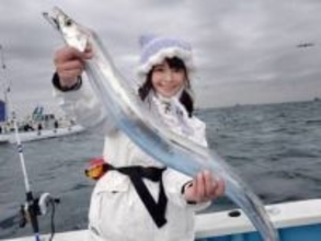 「釣り焼け？」「黒いのも素敵」ウルトラマン女優、百川晴香〝こんがり日焼け見せ〟ショットに「夏さきどり!」「このコントラストが良い」の声