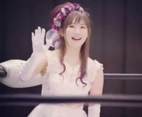 グラドル→レスラー→引退→結婚＆出産…〝奇跡の電撃復帰〟した42歳・愛川ゆず季の子連れトレ「彼女は本物だ」「美しさも健在」「ただただ凄い」称賛の声