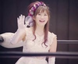 グラドル→レスラー→引退→結婚＆出産…〝奇跡の電撃復帰〟した42歳・愛川ゆず季の子連れトレ「彼女は本物だ」「美しさも健在」「ただただ凄い」称賛の声