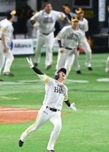 あの日から1年―川瀬晃のサヨナラ打でソフトバンクは何が変わったのか　「ももスポDEEP」証言からひもとく