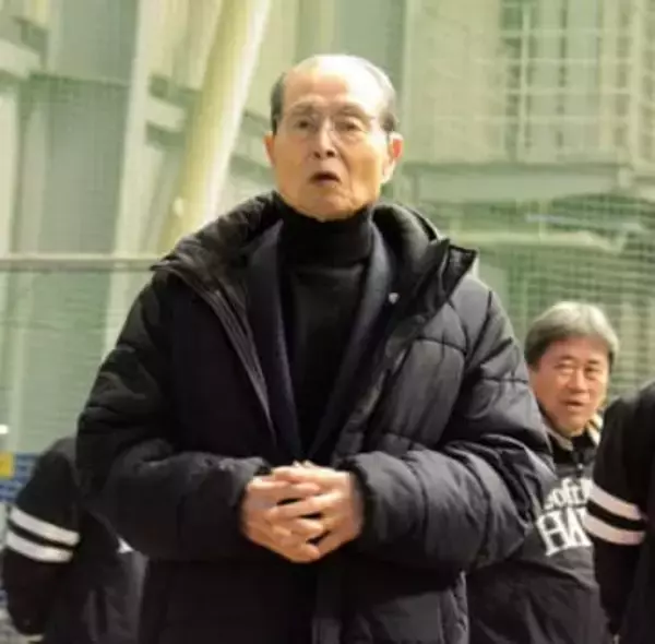 「遠慮なんか必要ない」ソフトバンク王会長が筑後でC組キャンプ視察＆熱い訓示