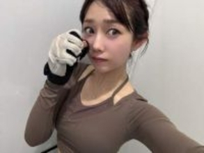 「腕相撲は負けたことないです」日本一強いアナ・堀江聖夏の〝ムキムキ〟ショットに衝撃「素晴らしい力こぶ！」「強い訳だ」