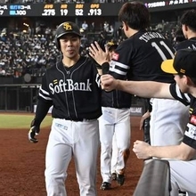 「2打席連発が効きましたね」　ソフトバンク小久保裕紀監督、3ラン連発の近藤健介を激賞　1試合7打点はキャリアハイの大暴れ