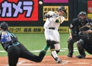 ソフトバンク、開幕戦は逆転勝ち　ライバル日本ハムに初回いきなり3点奪われるも強力打線が11安打6得点