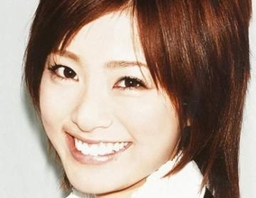 「え～上戸彩?!」「豪華すぎるママ友」〝意外な2ショット〟に驚き！42歳人気タレント投稿に「ずっと変わってない」