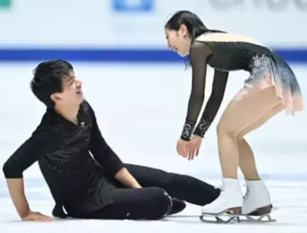 「これが、りくりゅうペアのパワーの源…」三浦璃来〝2年間おなじ待ち受け画面〟にファン感涙「ドラマ以上」「こんなん泣けるぜ」