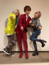 「現場上がりの風格」きょんちぃ〝カメラマン転身!?〟ショットに反響「芸人のスクープ撮るのホントつまんねーなーって顔」