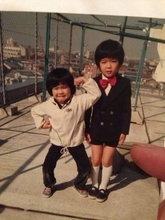 武井壮…9歳で母と突然の離別〝父＆母との家族フォト〟感謝を伝える姿に反響「兄弟お揃いの服…とても愛情深い」「過去イチ泣いた」