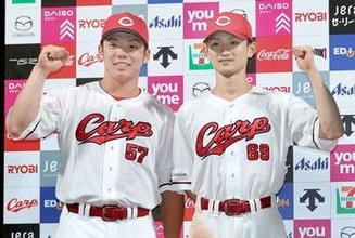 「高校で野球を終えようと…」2度引退決意した男がプロ野球記録樹立　「赤い彗星」広島・辰見鴻之介の奇跡の軌跡【記者コラム】