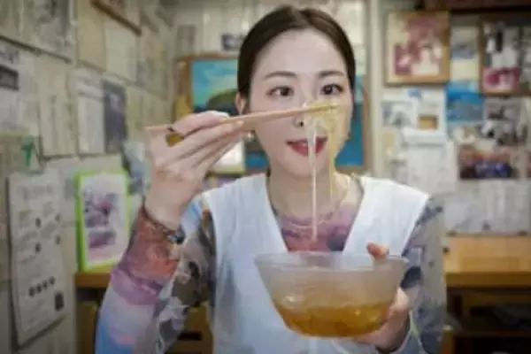 フジ新旧人気アナ、ミタパン＆ミカパン〝頬ピタ2ショット〟に反響「お台場で築いた絆は永遠に！」「眼福すぎます」