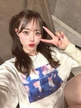 「うそやろ？」「どうやったらそんなに」現役明大生アイドル・小織りあ〝運転免許証の証明写真〟に反響「グッズにしよ」