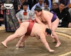 「山ごもり」新たな宿舎が味方に？　美ノ海が〝ご当所〟唯一の連勝発進【大相撲九州場所】